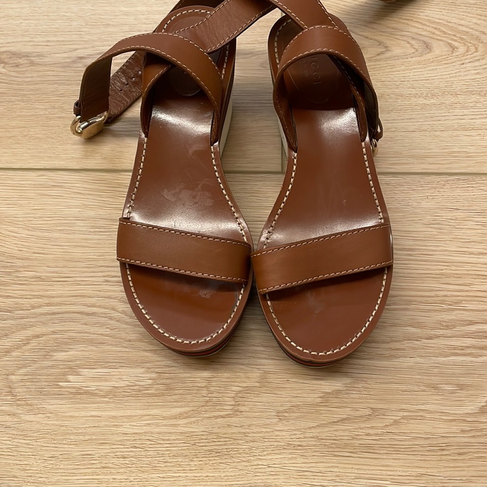 Gucci wedges